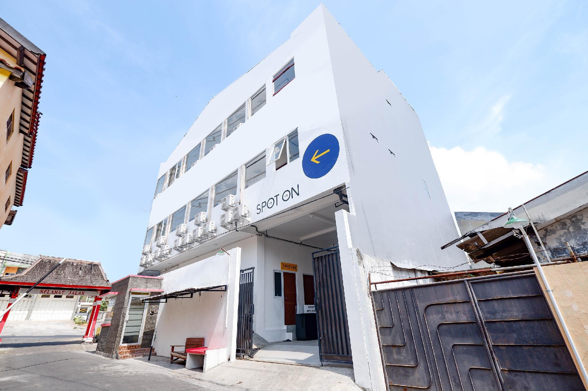 Spot On 2026 Arta Residence Semarang Exterior photo