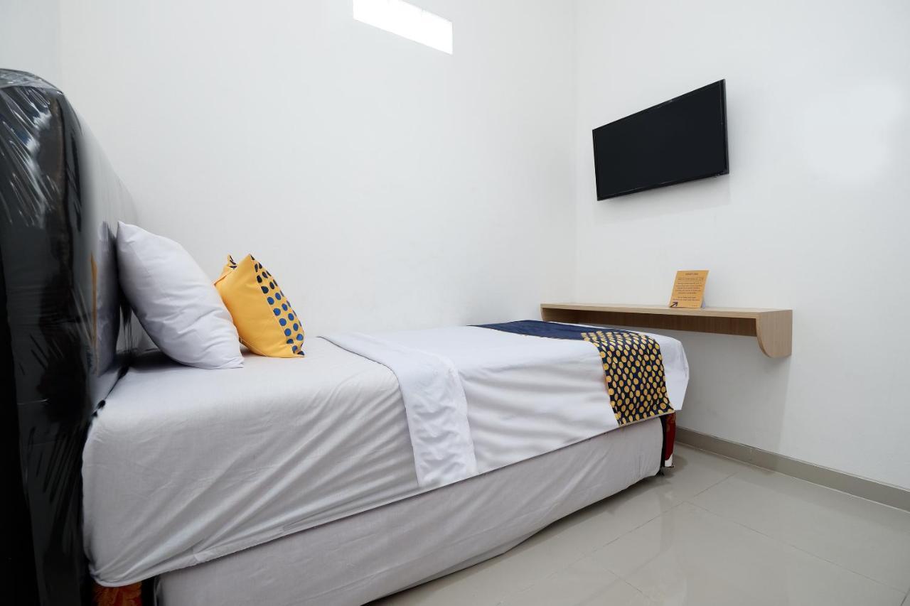 Spot On 2026 Arta Residence Semarang Exterior photo